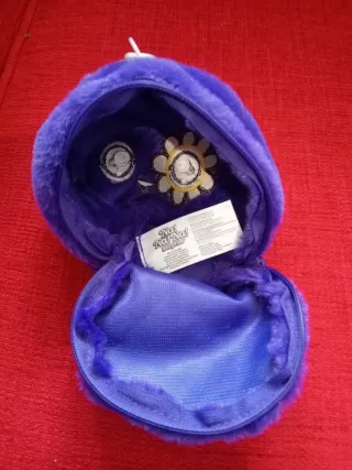 Na Na Na Surprise pochette coniglio viola peluche