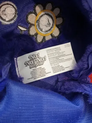 Na Na Na Surprise pochette coniglio viola peluche