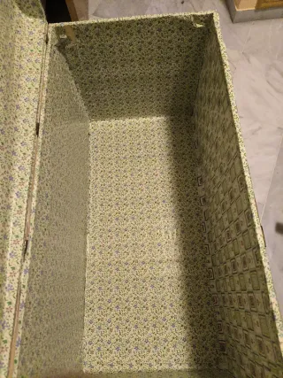 Baúl vintage madera y metal años 60