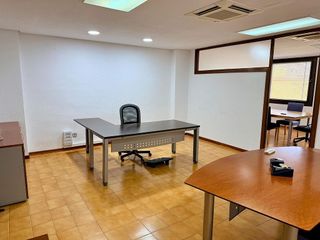 Oficina en alquiler en Mercat  - La Missió - Plaça dels Patins en Palma de Mallorca