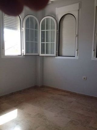 Casa adosada en venta en Renfe - Bulevar 1º y 2º Fase en Jaén