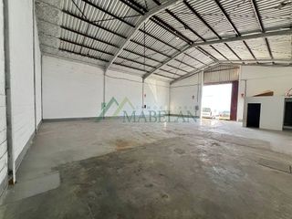 Nave industrial en venta en Noreste-Granja en Jerez de la Frontera