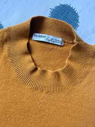Jersey Pull&Bear mostaza talla M