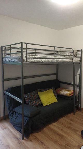 Litera Metálica con Escritorio Ikea Gris