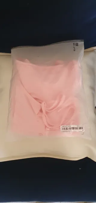 Top Shein rosa con lazo