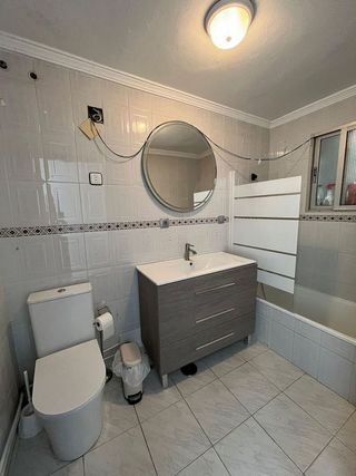 Chalet en venta en Carmona