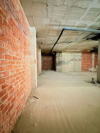 Local comercial en venta en Puerto - Plaza de Toros en Estepona