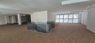 Local comercial en venta en La Plana en Esplugues de Llobregat