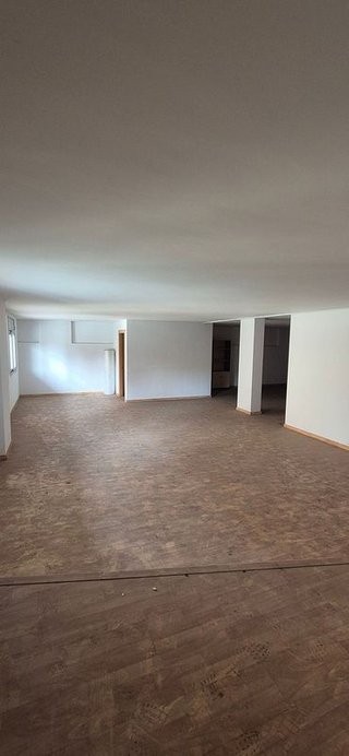Local comercial en venta en La Plana en Esplugues de Llobregat