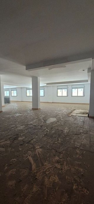 Local comercial en venta en La Plana en Esplugues de Llobregat