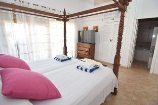 Chalet en venta en La Siesta - El Salado - Torreta en Torrevieja
