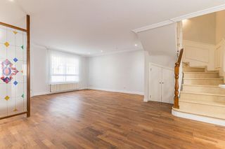 Casa adosada en venta en Zona Alta en Puçol