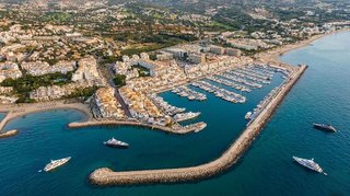 Oficina en venta en Puerto Banús en Marbella