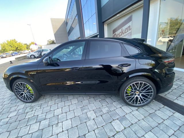 Porsche Cayenne E-HYBRID 462CV  2020