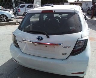 Toyota 5056985 centralita motor 896610dc00 yaris