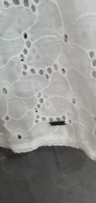 Blusa Hollister Bordada Blanca Talla S