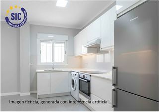 Piso en venta en Zona Avenida al Vedat en Torrent