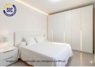 Piso en venta en Zona Avenida al Vedat en Torrent