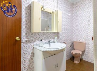 Piso en venta en Zona Avenida al Vedat en Torrent