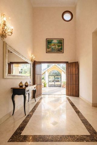 Chalet en alquiler en Elviria en Marbella