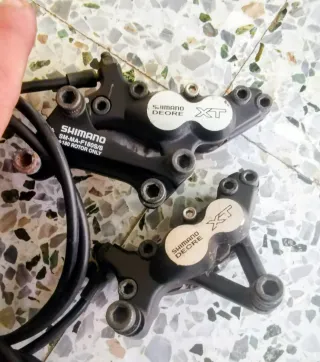 Frenos Shimano Deore XT BR-M755 4 pistones