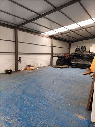 Nave industrial en venta en Sentmenat