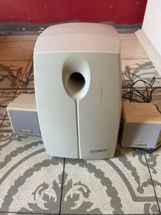 Altavoces Cambridge SoundWorks Beige