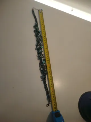 Collana perline blu e verdi petrolio