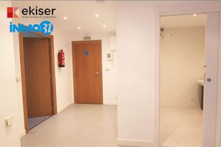 Oficina en alquiler en Ermitagaña - Mendebaldea en Pamplona