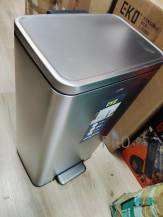 Madison Cubo de Basura