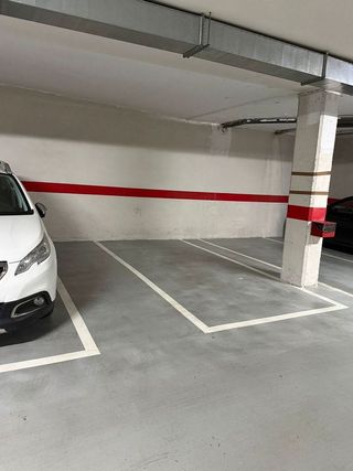 Garaje en venta en Renfe - Bulevar 1º y 2º Fase en Jaén