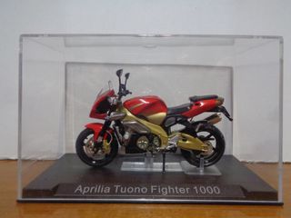 PROTON KR – JEREMY MCWILLIANS -2002 Y 4 MAS - 1/24