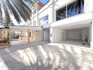 Local comercial en venta en Puerto Marina en Benalmádena
