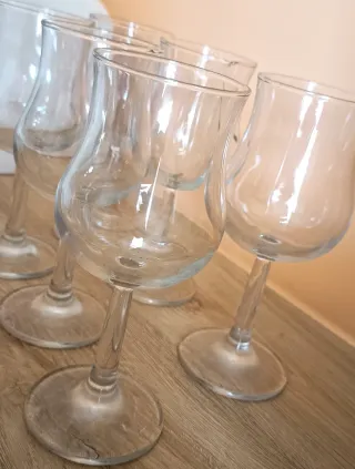 6 Calici da vino in vetro