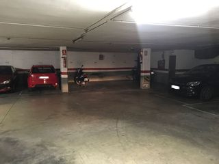 Garaje en venta en Sants en Barcelona