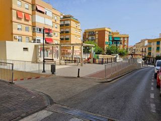 Local comercial en venta en Arroyo de la Miel en Benalmádena
