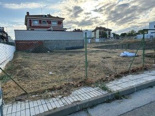 Terreno en venta en Linares