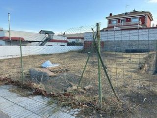 Terreno en venta en Linares