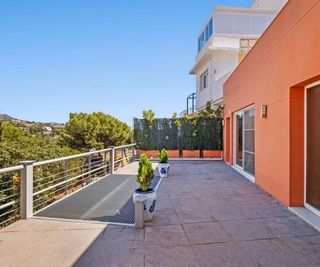 Piso en alquiler en Conde de Ureña - Monte Gibralfaro en Málaga