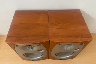 Altavoces Infinity Beta HCS Satélite