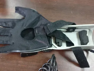 Power Glove PAX para Famicom