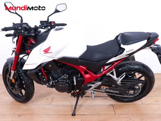 HONDA CB 750 HORNET A2