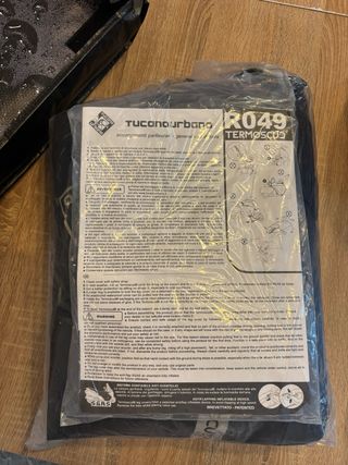 Cubrepiernas Moto Tucano Urbano R049X termoscud