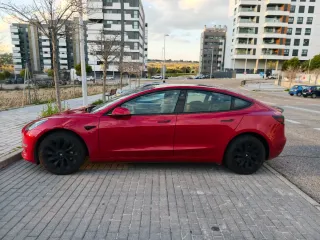 Tesla Model 3 2023, con bola, 5% degradación