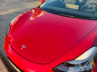 Tesla Model 3 2023, con bola, 5% degradación