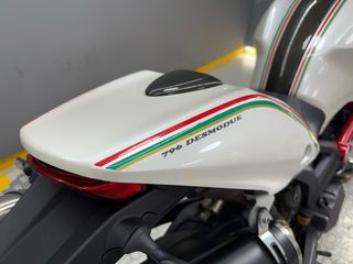 DUCATI MONSTER 796