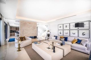 Chalet en alquiler en Los Naranjos - Las Brisas en Marbella