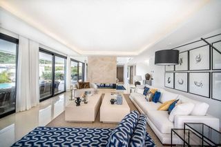 Chalet en alquiler en Los Naranjos - Las Brisas en Marbella