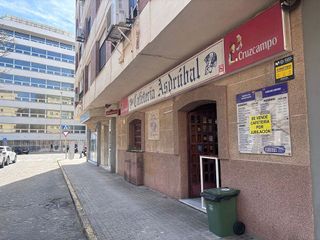 Bar en venta en Playa Stª Mª del Mar - Playa Victoria en Cádiz