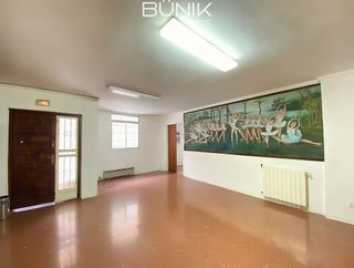 Local comercial en venta en El Putxet i el Farró en Barcelona